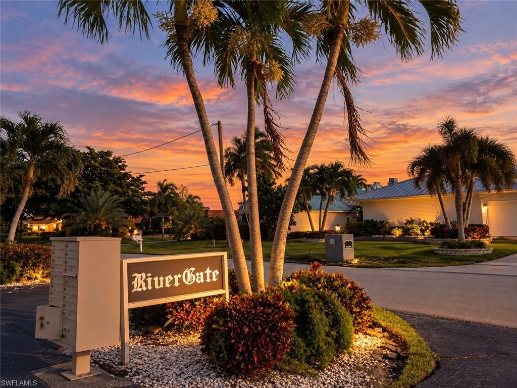 RIVER GATE CONDO - Residential