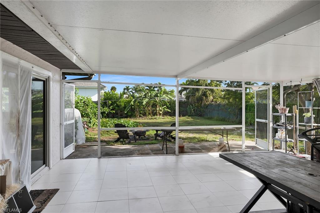 MARCO ISLAND - Residential