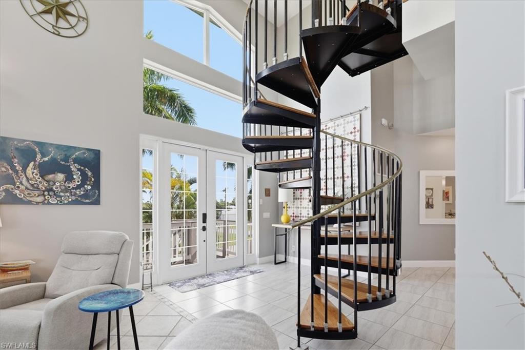 CHARLOTTE SHORES - Residential