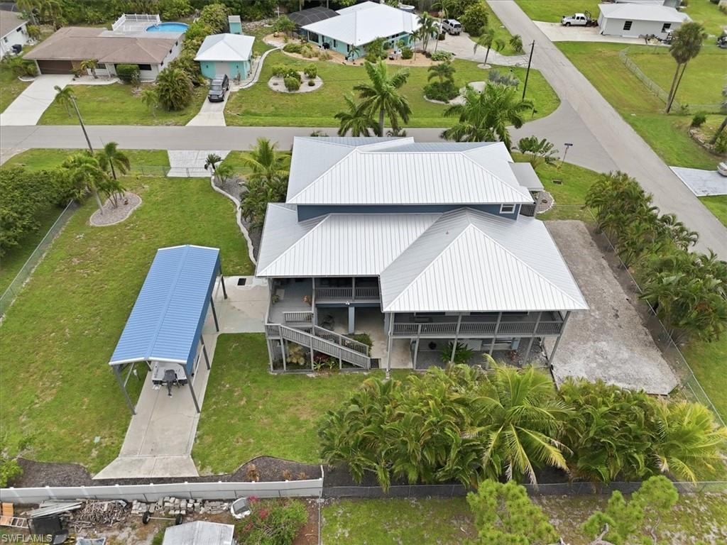 CHARLOTTE SHORES - Residential