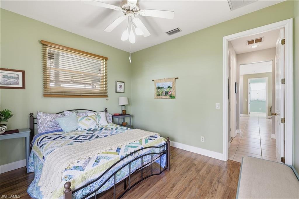 CHARLOTTE SHORES - Residential