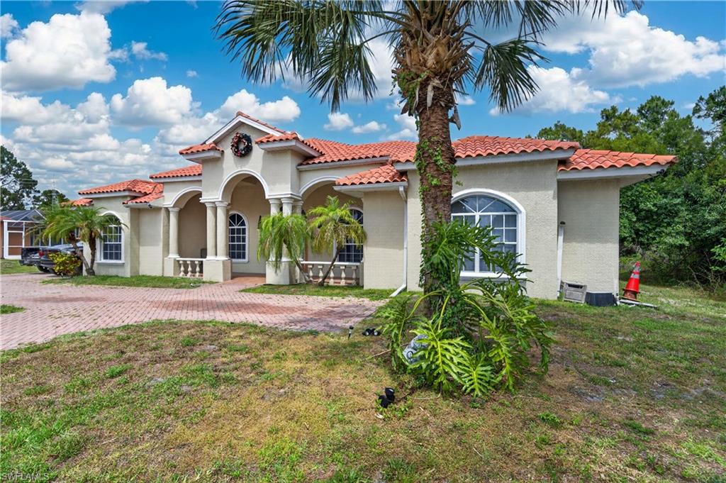 LEHIGH ACRES - Residential