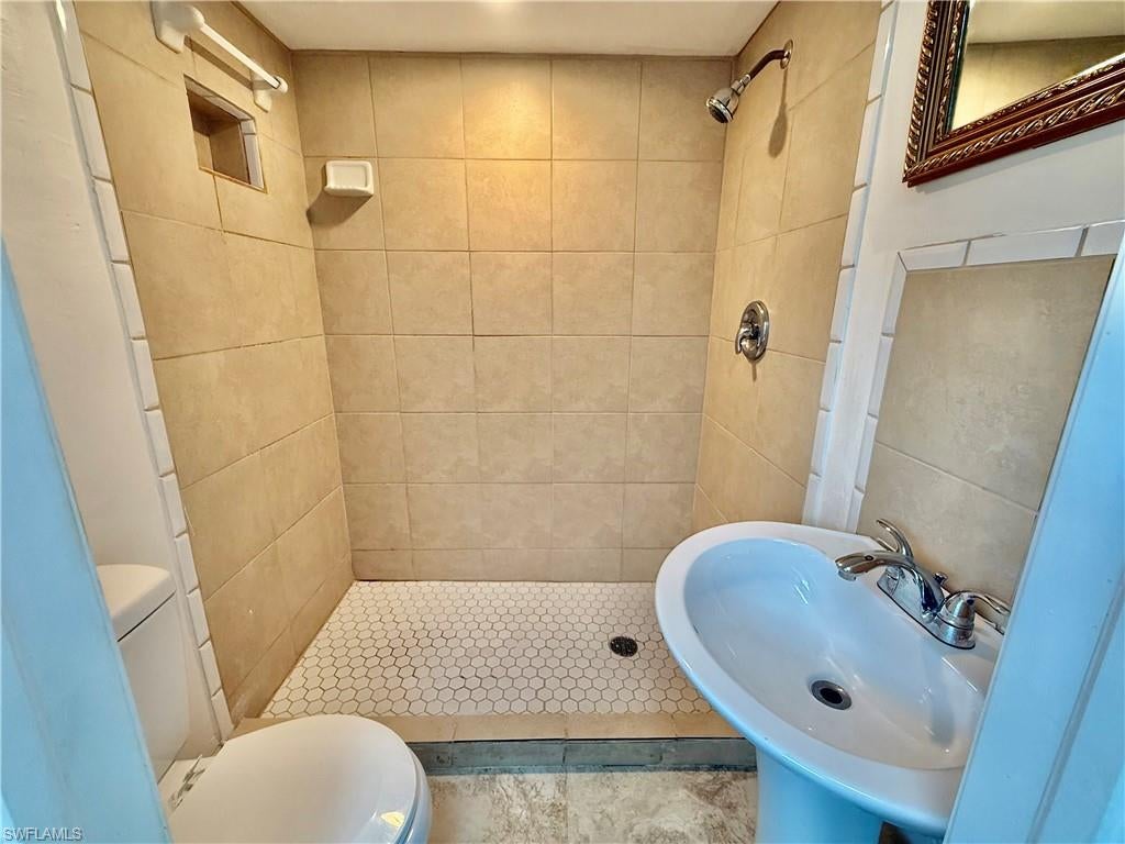 WEDGEWOOD - Residential