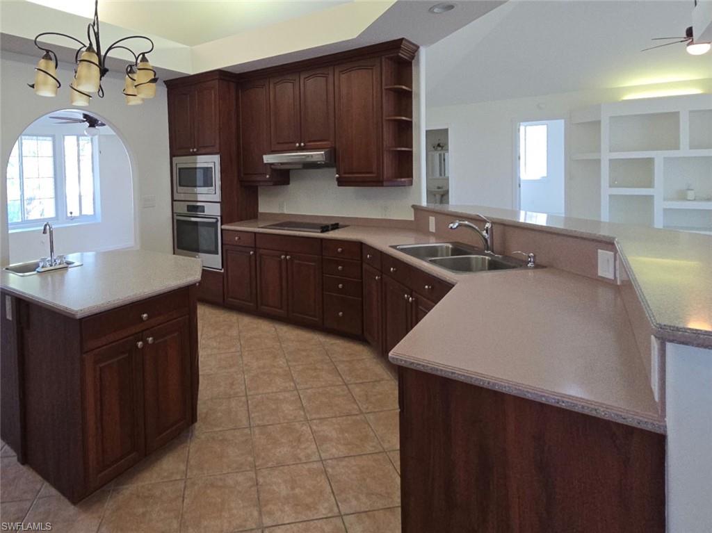 PALM ISLES - Residential