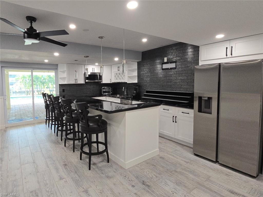 PALM ISLES - Residential