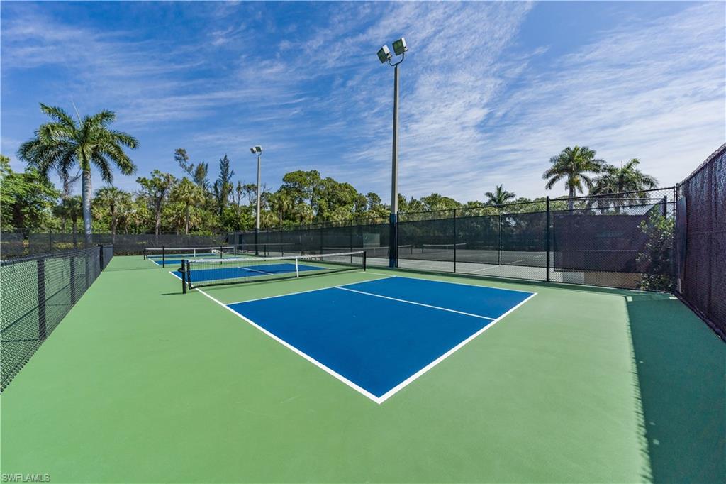 BEARS PAW VILLAS - Residential