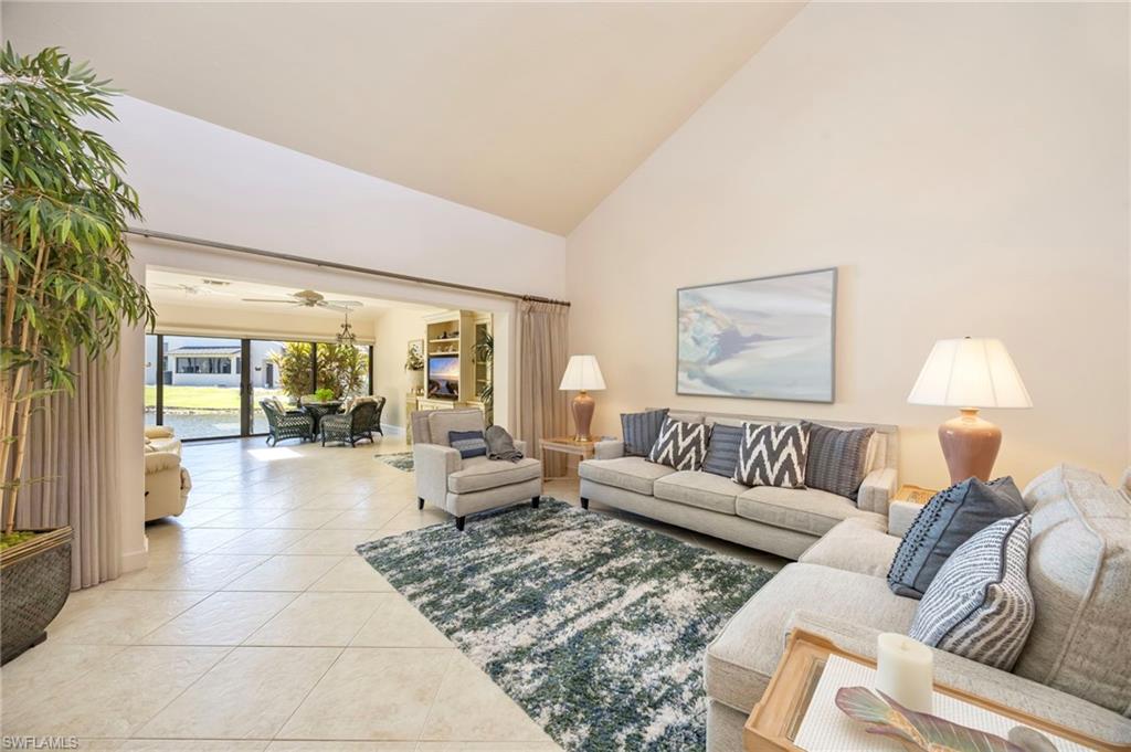 BEARS PAW VILLAS - Residential
