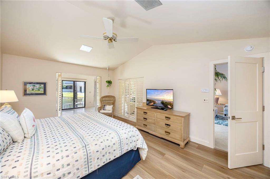 BEARS PAW VILLAS - Residential