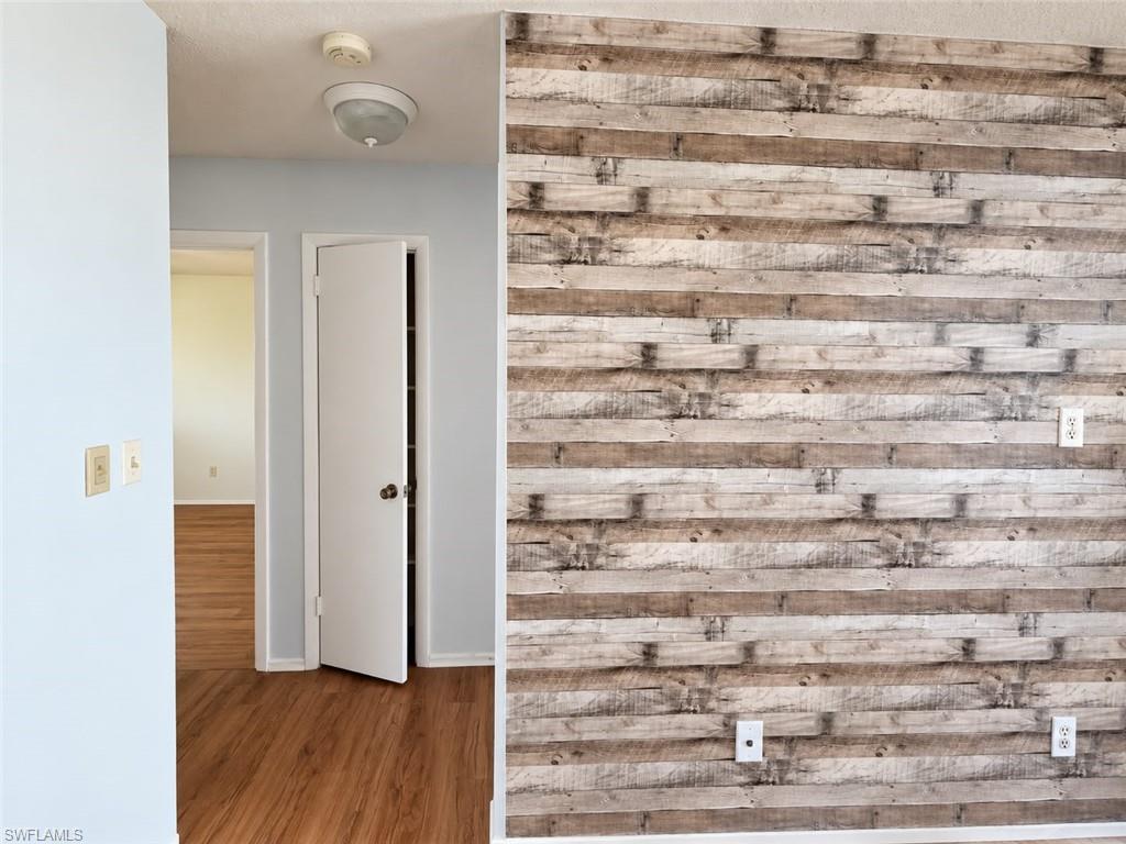 FAIRWAYS CONDO - Residential