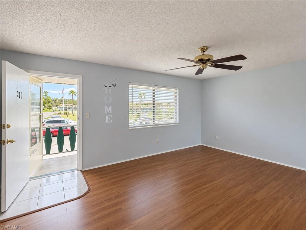 FAIRWAYS CONDO - Residential
