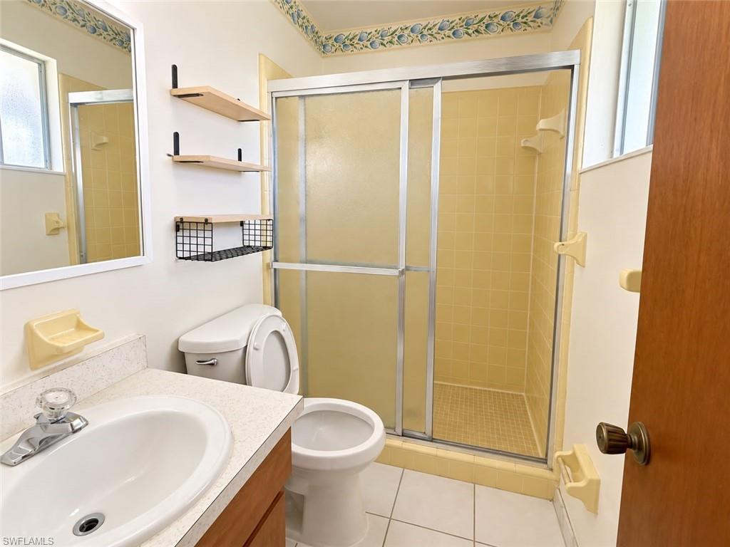 FAIRWAYS CONDO - Residential