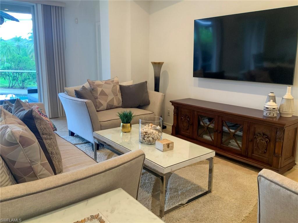 LAGO VILLAGGIO - Residential Lease