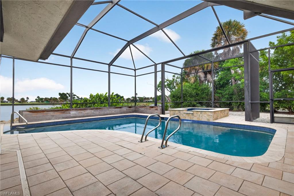 BEACHVIEW COUNTRY CLUB ESTATES - Residential