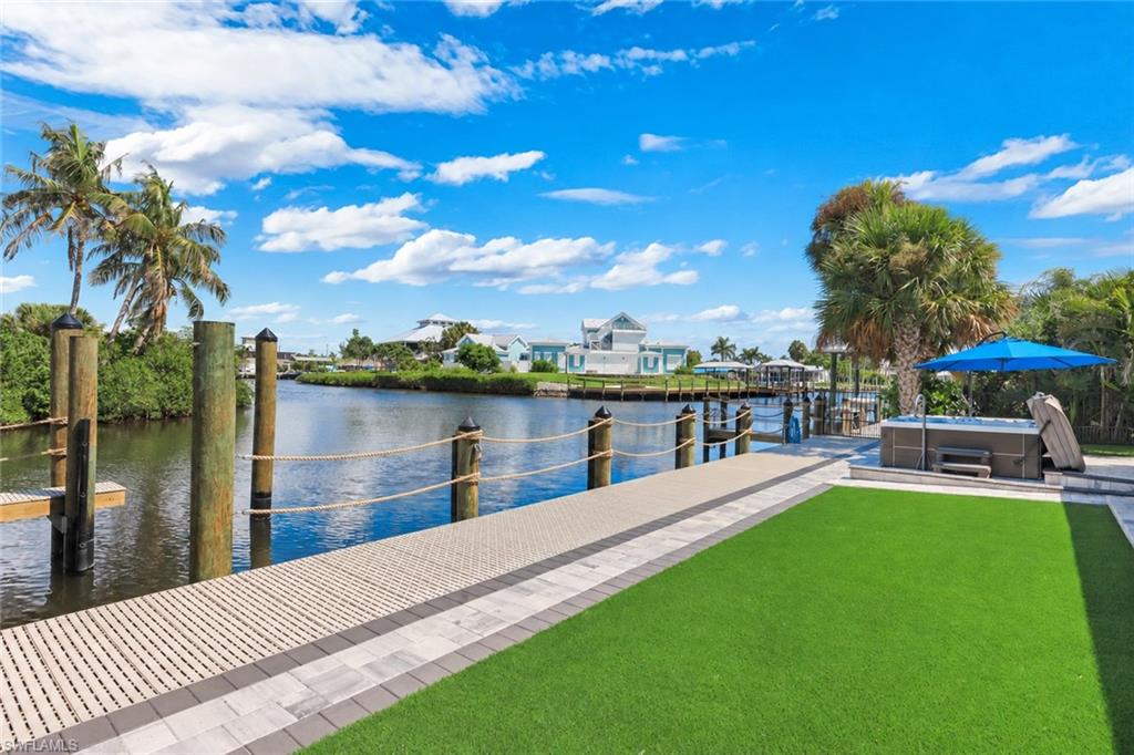KNIGHTS BOKEELIA ISLE - Residential
