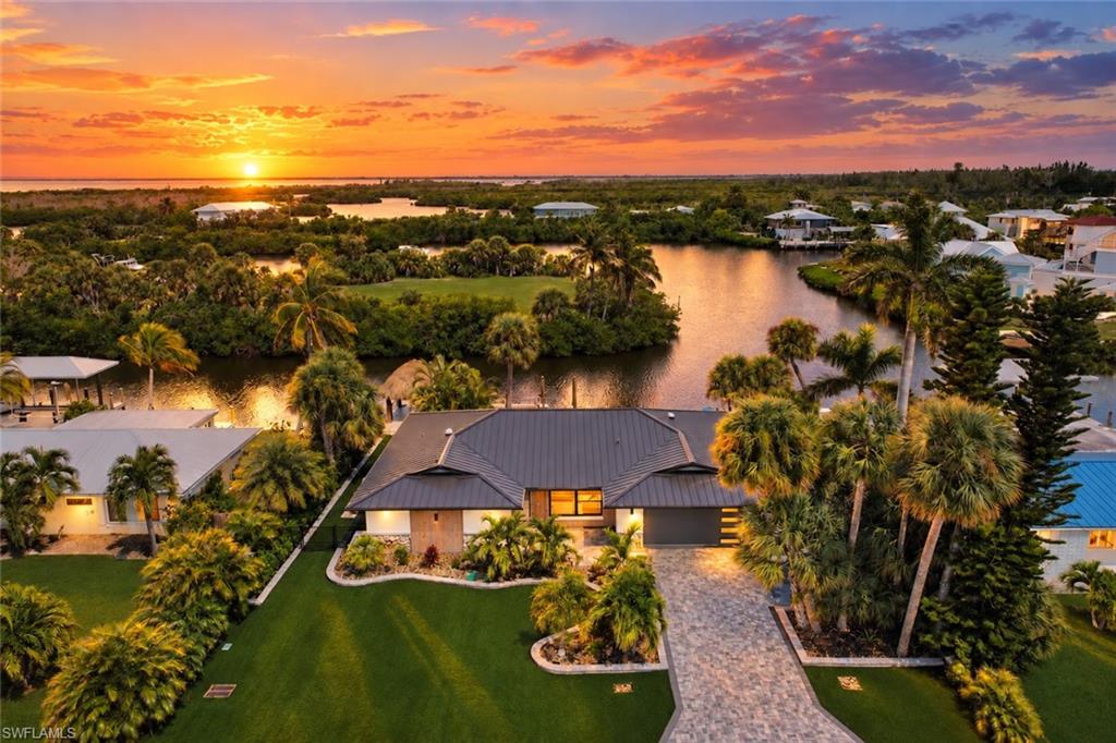 KNIGHTS BOKEELIA ISLE - Residential