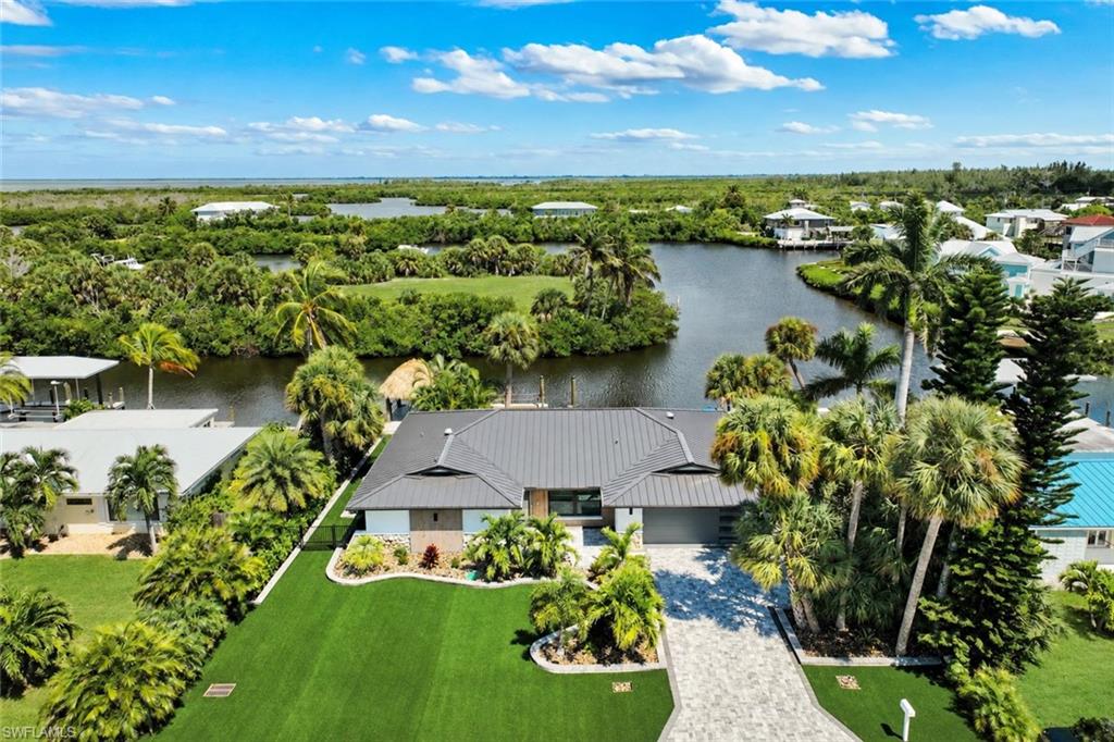 KNIGHTS BOKEELIA ISLE - Residential