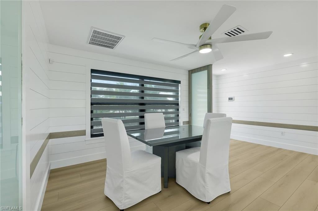 KNIGHTS BOKEELIA ISLE - Residential