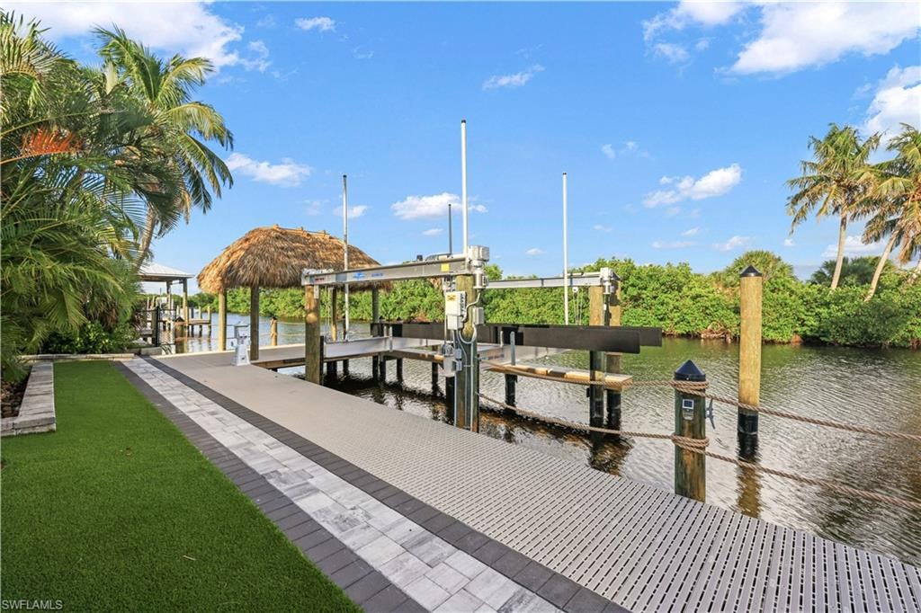 KNIGHTS BOKEELIA ISLE - Residential