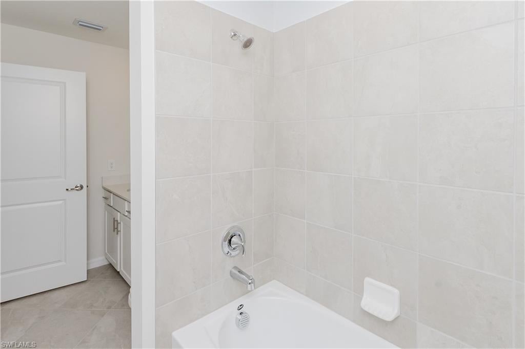 IBIS LANDING - Residential Lease