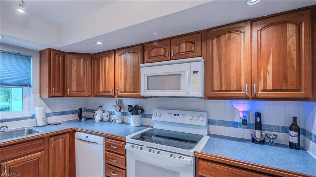 NEPTUNE CONDO - Residential