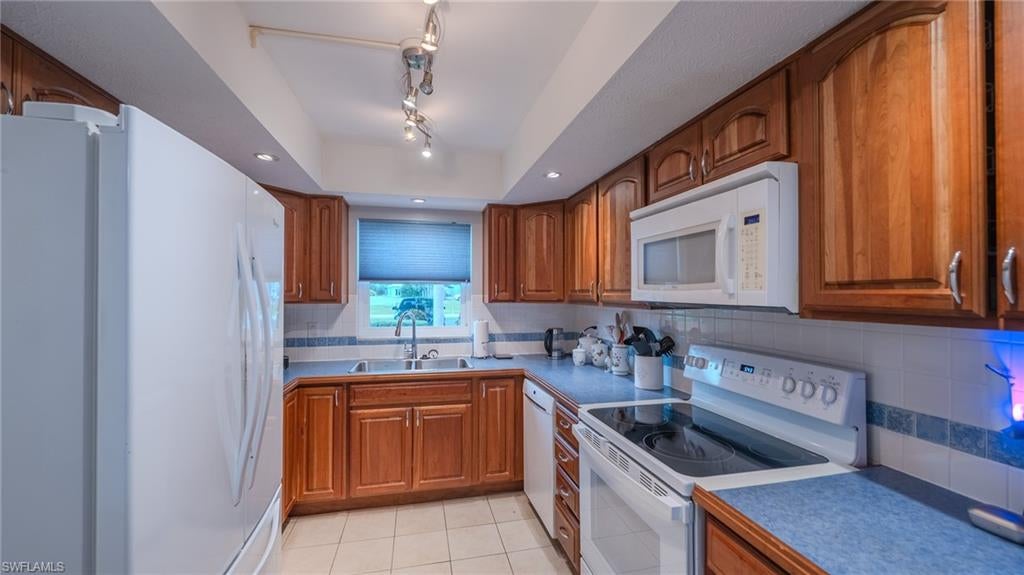 NEPTUNE CONDO - Residential