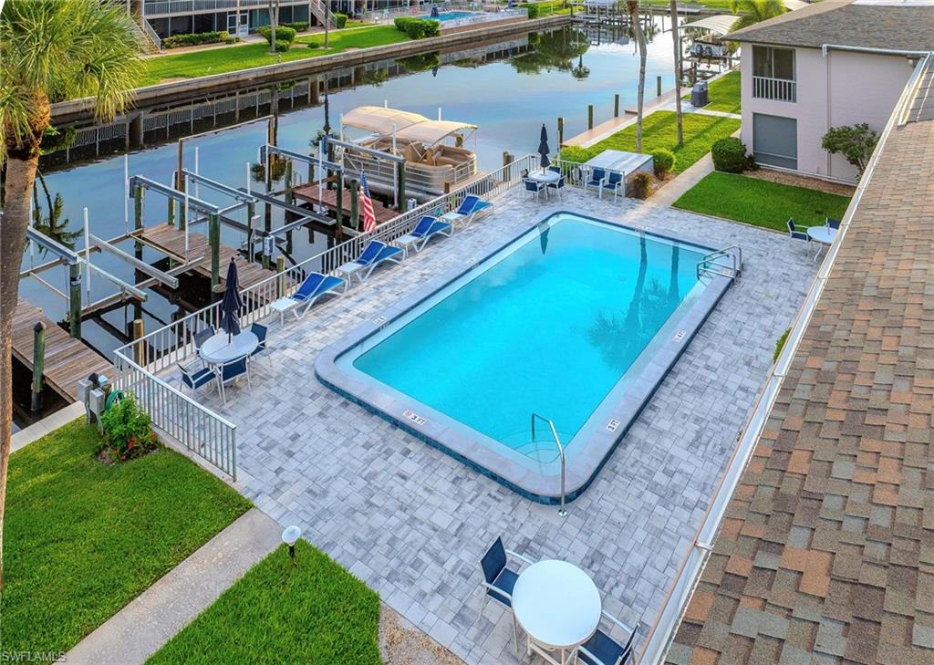 NEPTUNE CONDO - Residential
