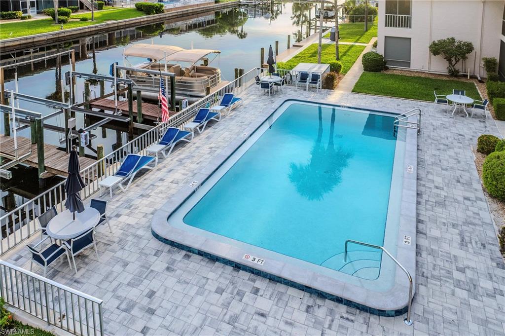 NEPTUNE CONDO - Residential
