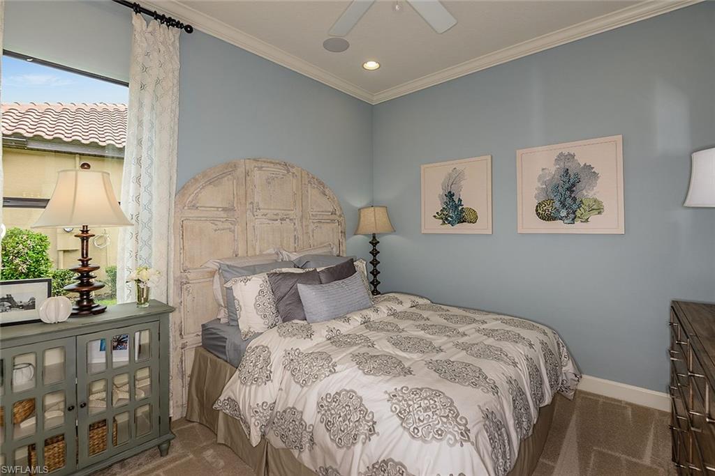 PEBBLE POINTE - Residential