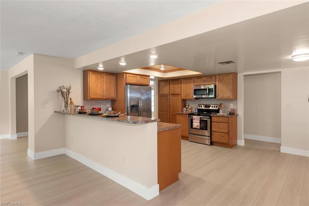TANGLEWOOD - Residential
