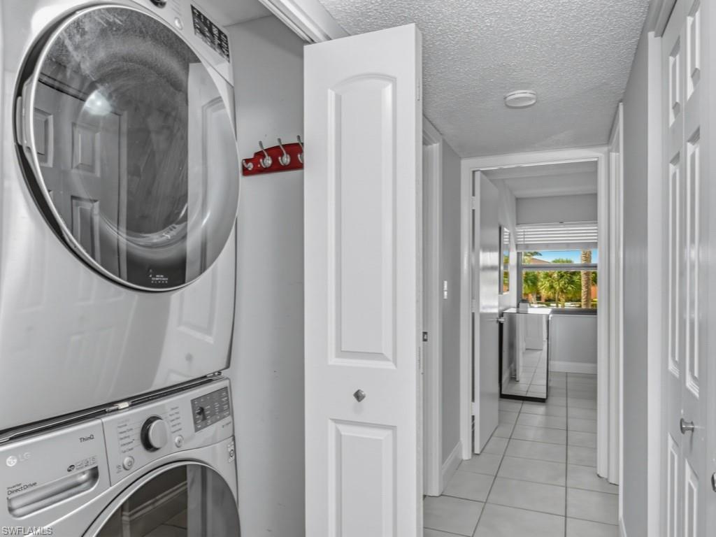 TROPIC SCHOONER APTS - Residential