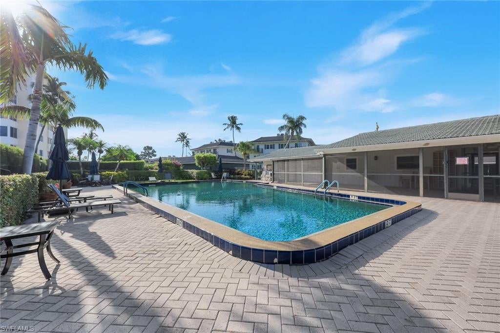HARBORSIDE GARDENS - Residential Lease