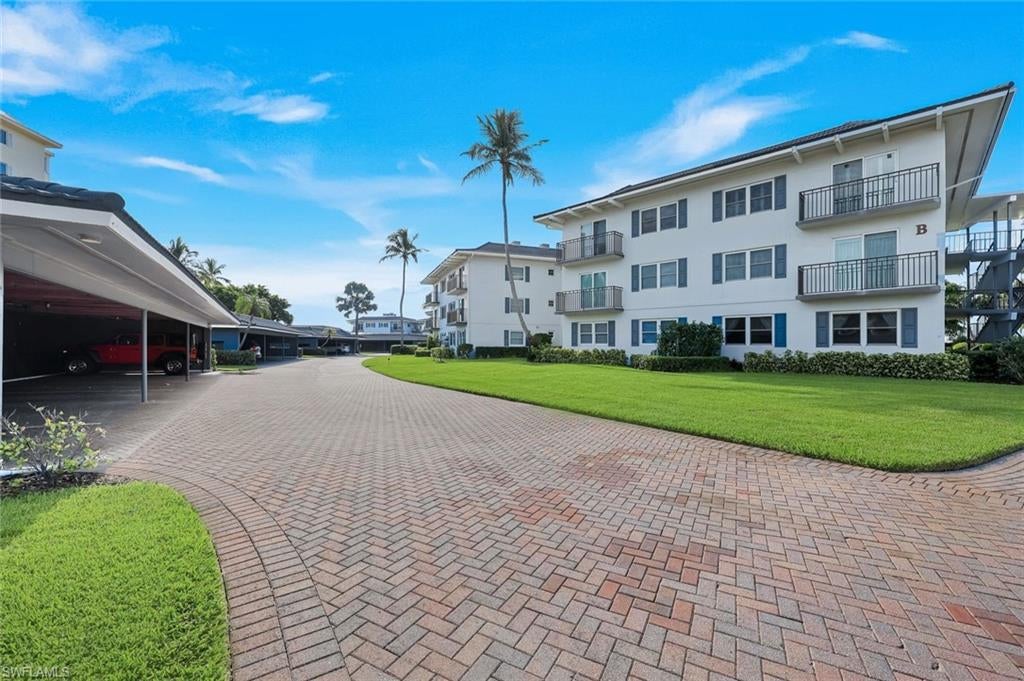 HARBORSIDE GARDENS - Residential Lease