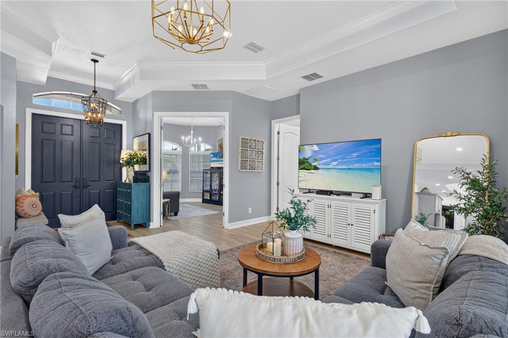 MEADOWLARK ESTATES - Residential
