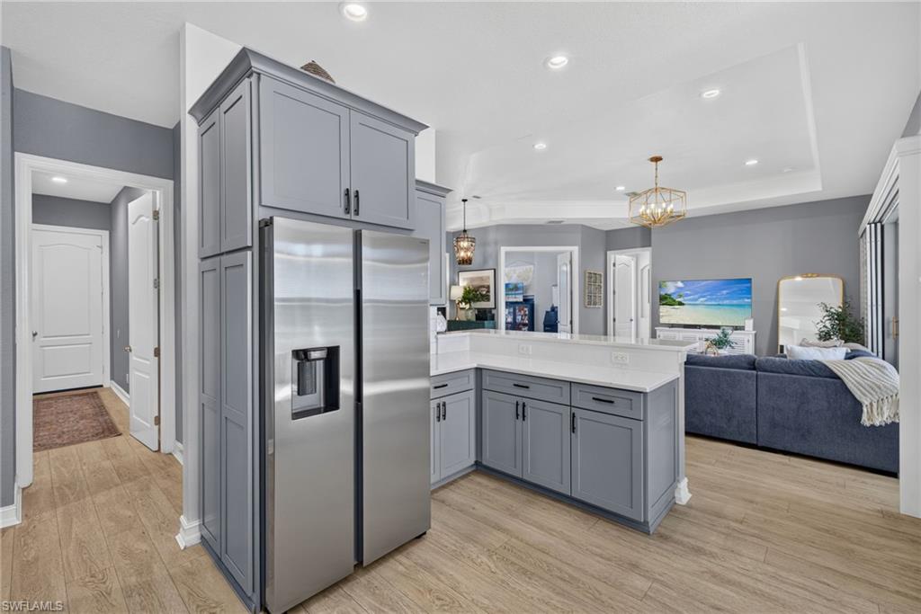 MEADOWLARK ESTATES - Residential