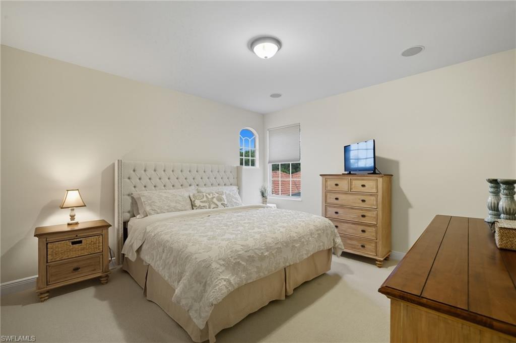BELL TOWER PARK - Residential