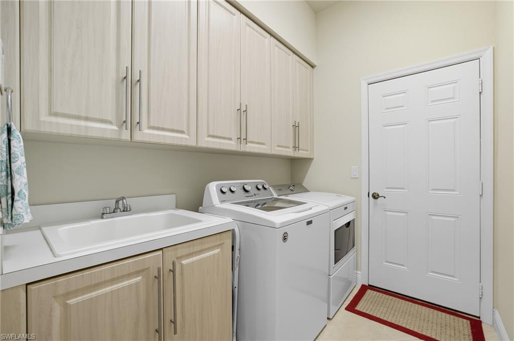 BELL TOWER PARK - Residential