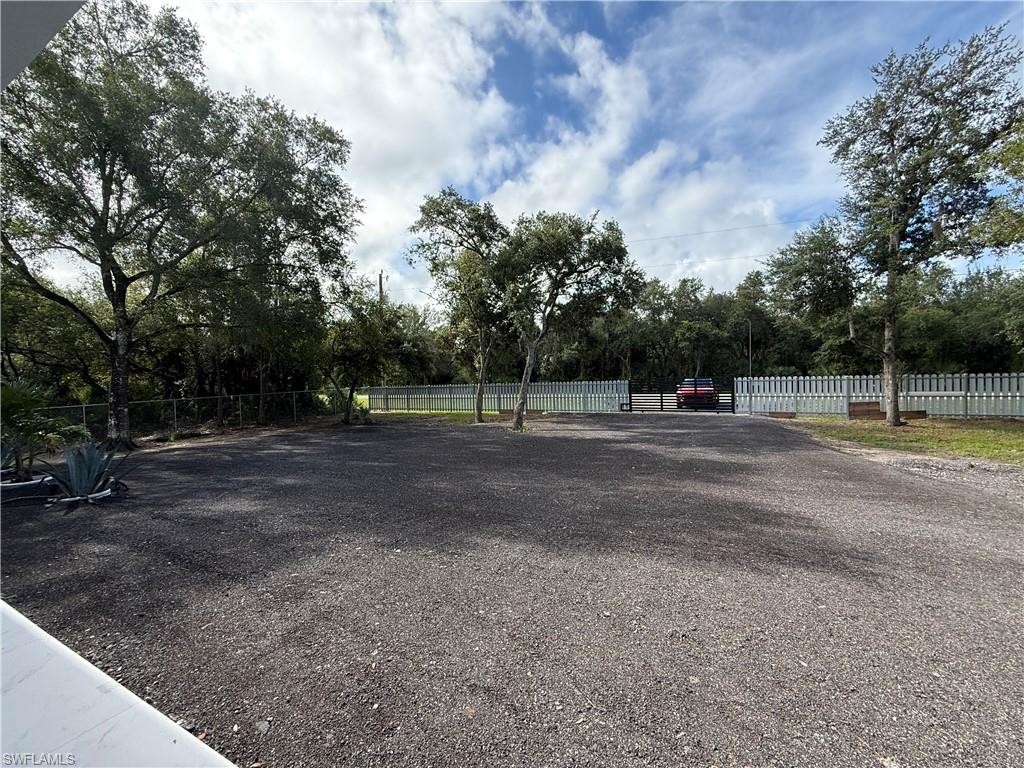MONTURA RANCH ESTATES - Residential