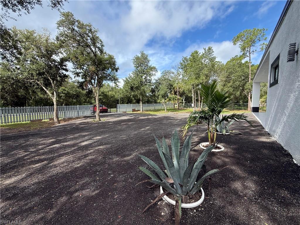 MONTURA RANCH ESTATES - Residential