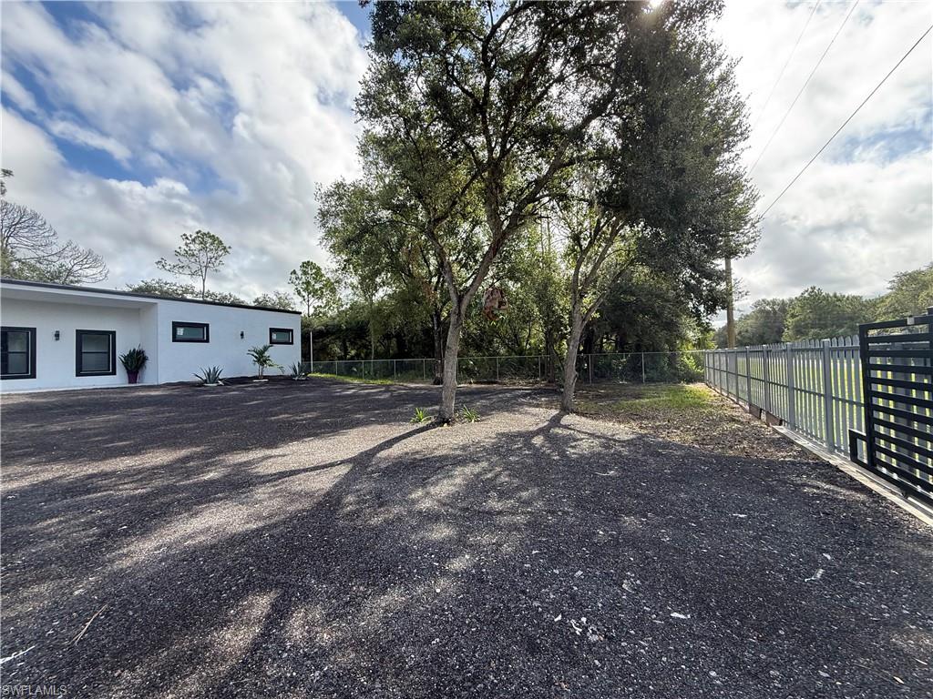MONTURA RANCH ESTATES - Residential