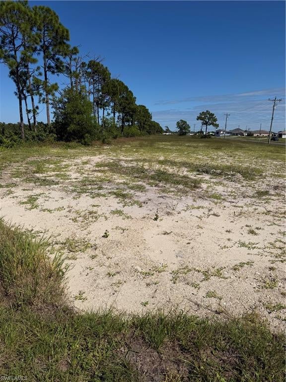 CAPE CORAL - Land