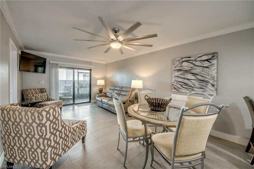 BAC-BAY HEALTH + RACQUET CLUB - Residential