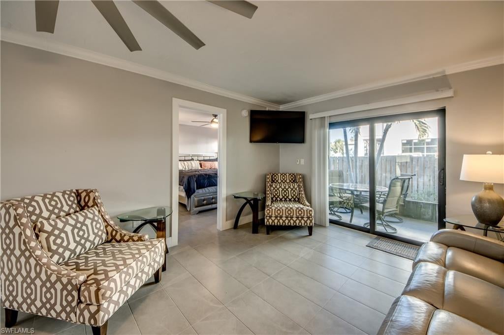 BAC-BAY HEALTH + RACQUET CLUB - Residential