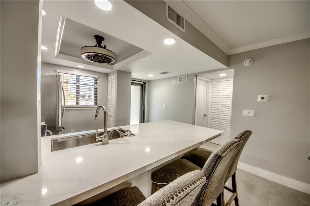 BAC-BAY HEALTH + RACQUET CLUB - Residential