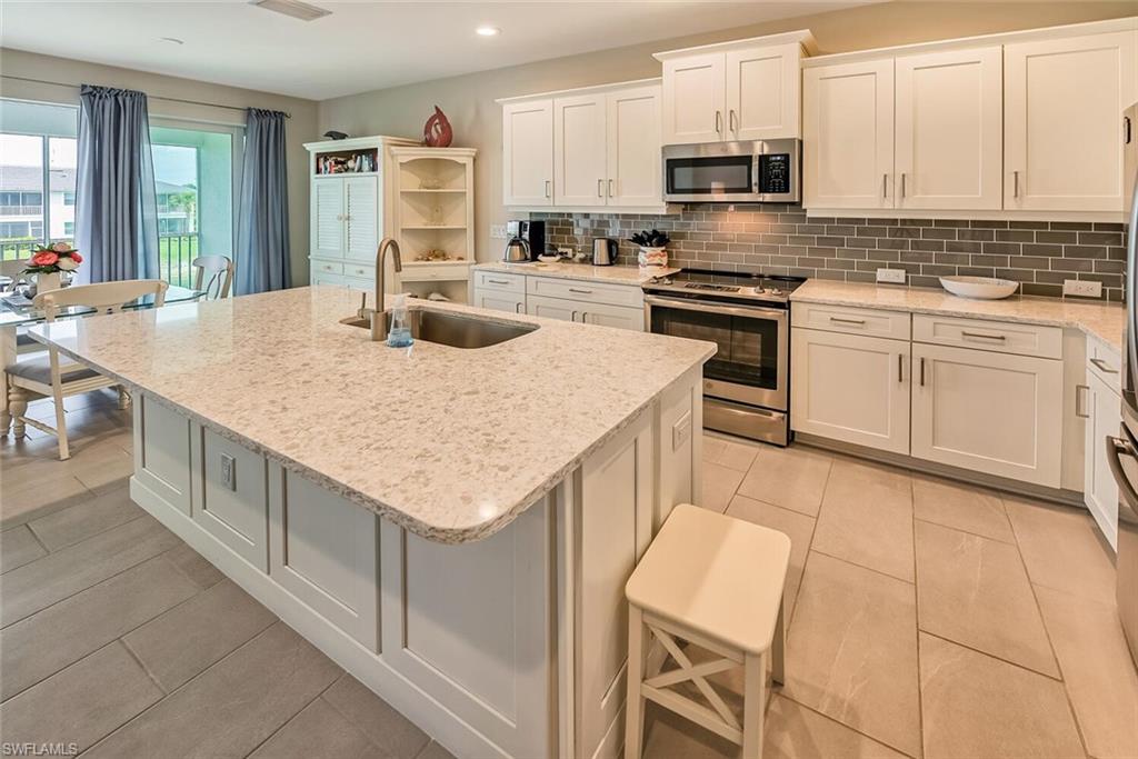 AVALON - Residential Lease