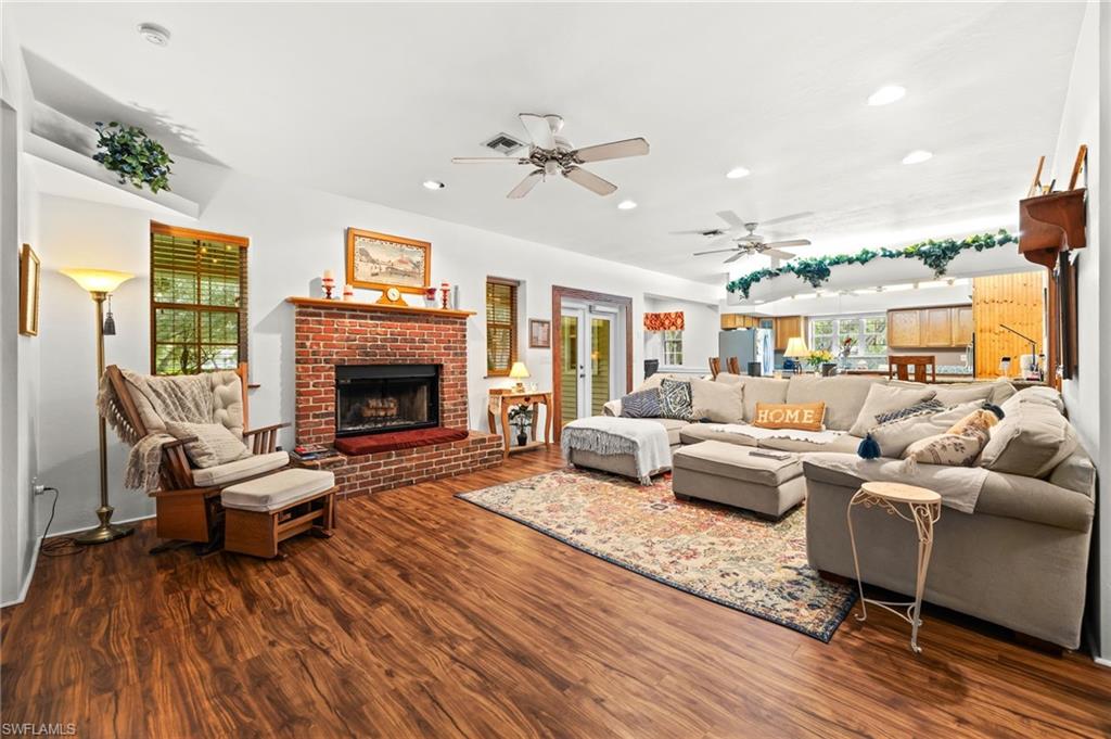 BUCKINGHAM - Residential