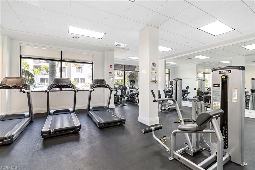 NAPLES SQUARE - Residential Lease
