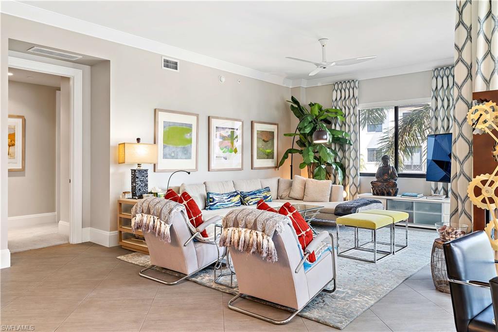 NAPLES SQUARE - Residential Lease