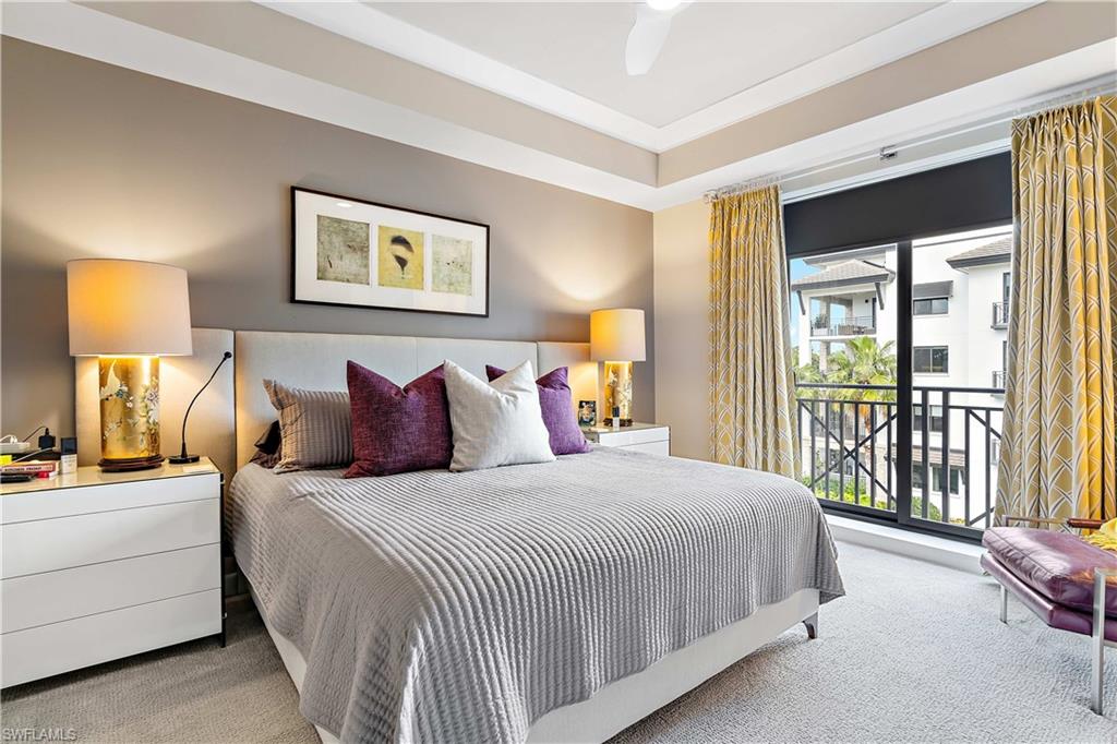 NAPLES SQUARE - Residential Lease