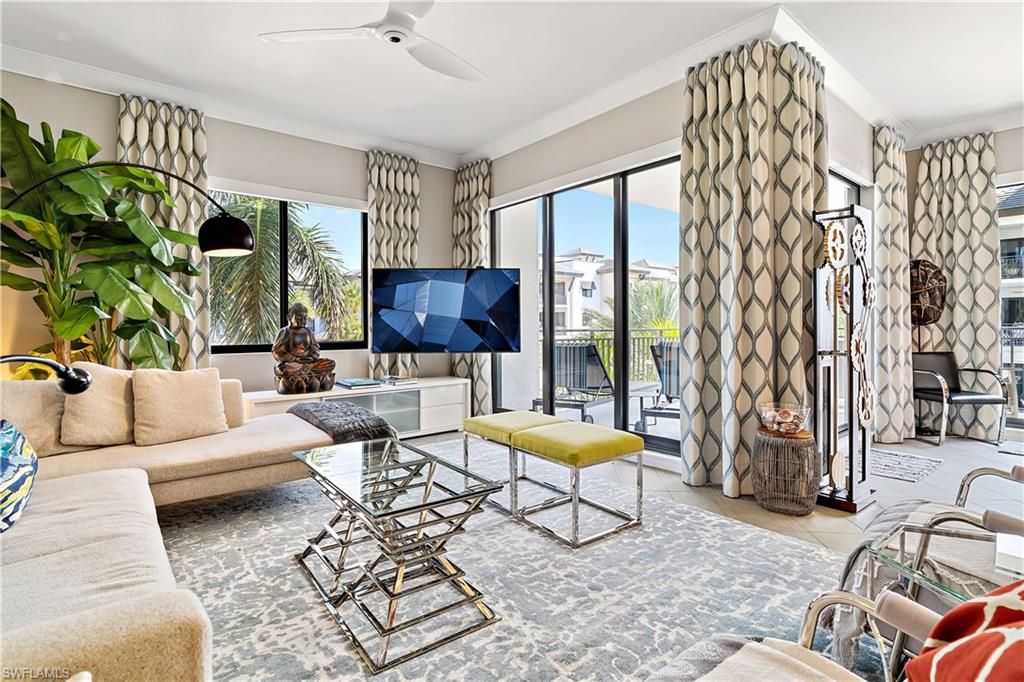 NAPLES SQUARE - Residential Lease