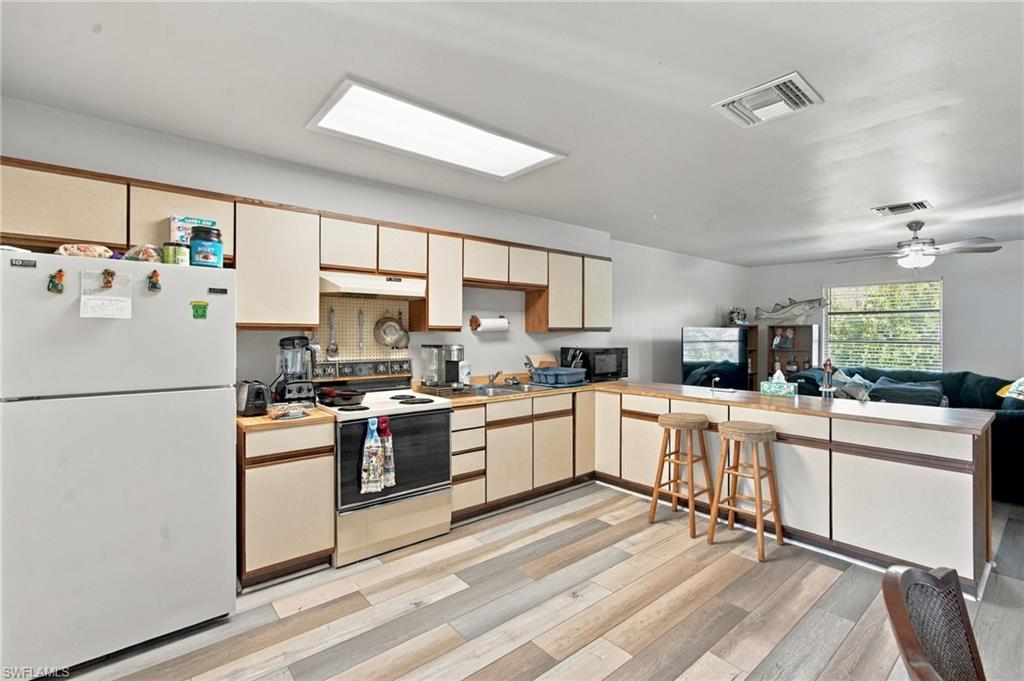 HEIGHLAND VILLA - Residential Income